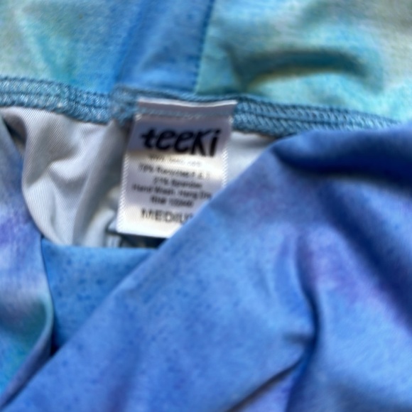 TEEKI HOT PANT FAIRY BATH LEGGINGS BLUE GREEN MEDIUM - Picture 2 of 2